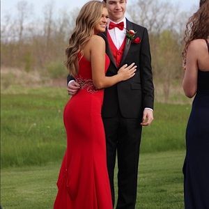 Red prom dress